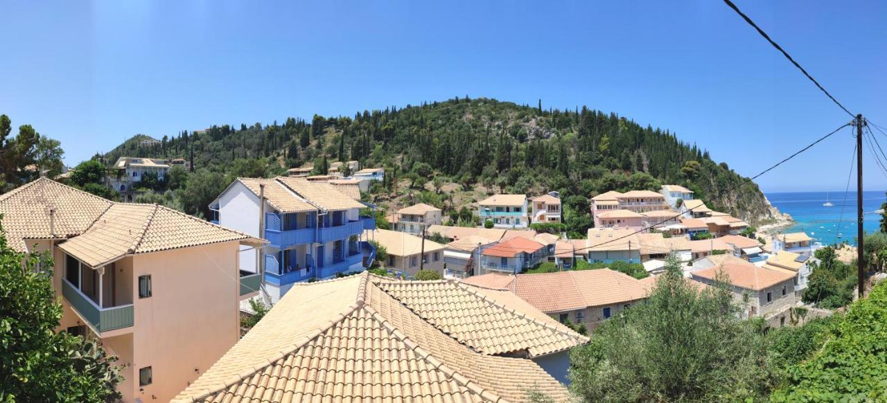 Villa Spiros Áyios Nikítas 外观 照片