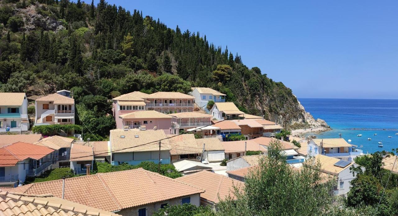Villa Spiros Áyios Nikítas 外观 照片