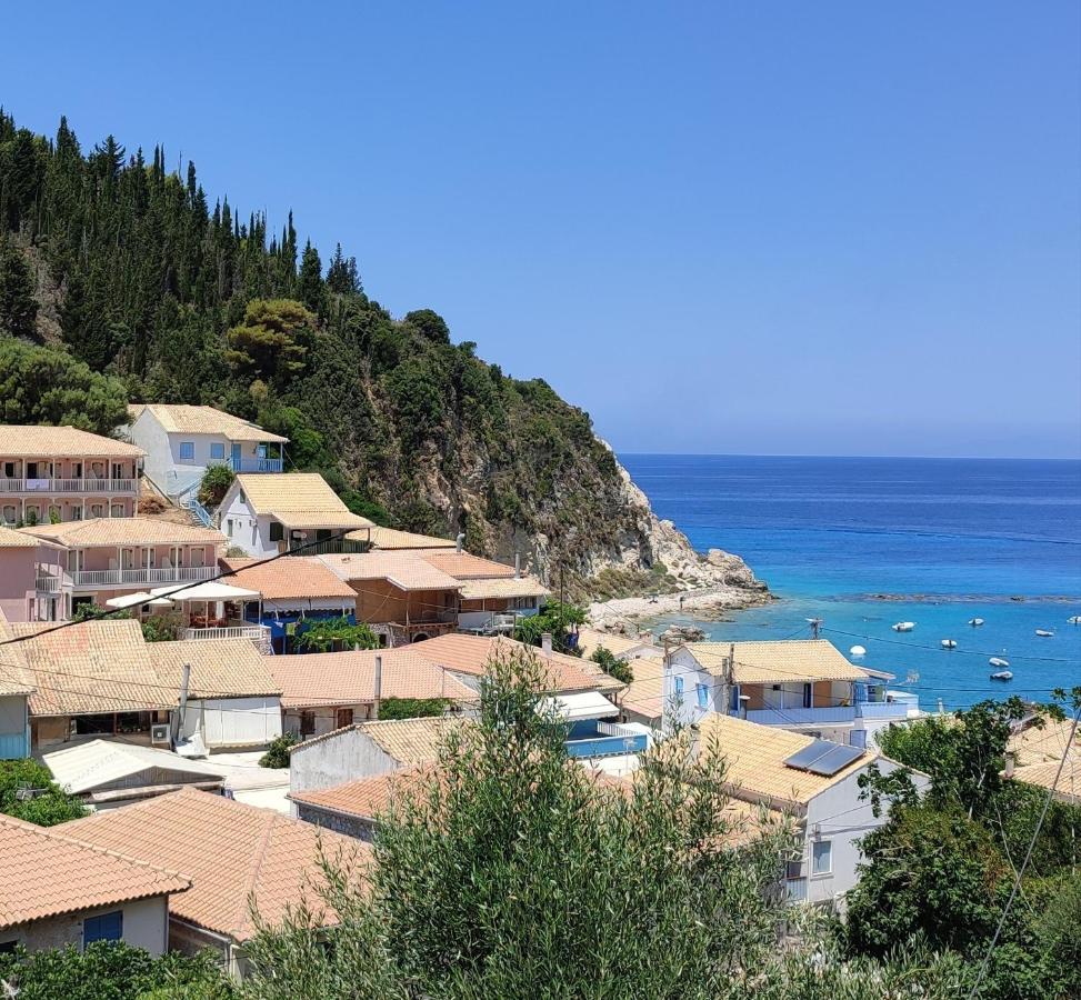 Villa Spiros Áyios Nikítas 外观 照片